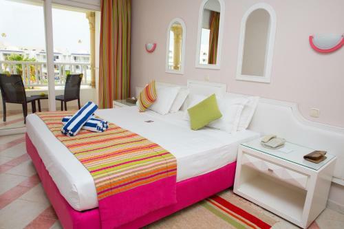 Hotel Golden Tulip Taj Sultan