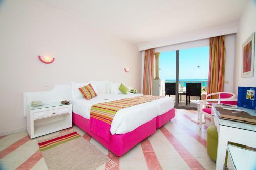 Hotel Golden Tulip Taj Sultan