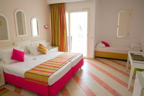 Hotel Golden Tulip Taj Sultan