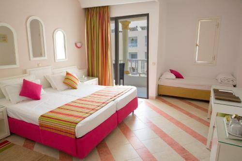 Hotel Golden Tulip Taj Sultan