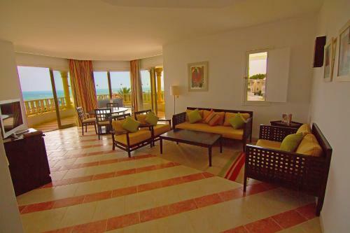 Hotel Golden Tulip Taj Sultan
