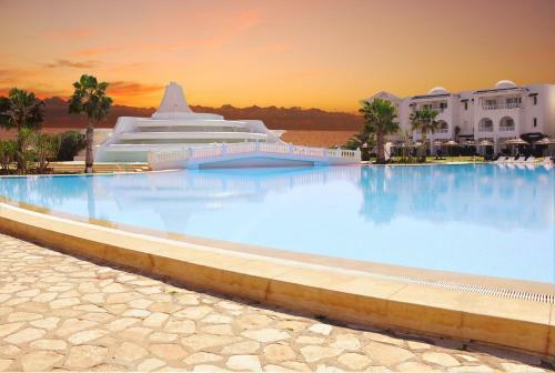 Hotel Golden Tulip Taj Sultan