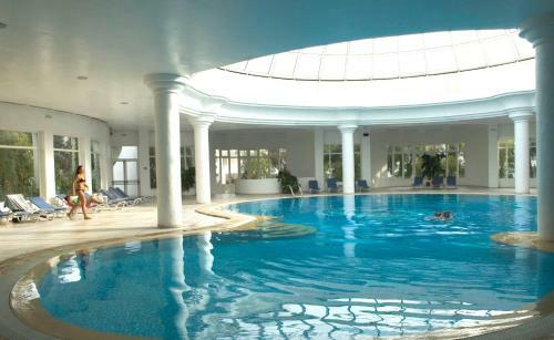 Hotel Golden Tulip Taj Sultan