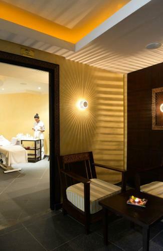 Hotel Golden Tulip Taj Sultan