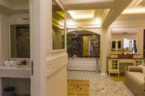 Andalouse Elegant Suite Hotel