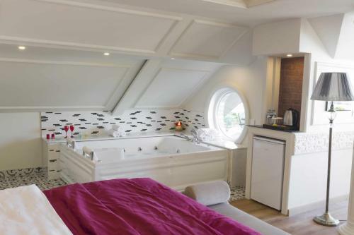 Andalouse Elegant Suite Hotel