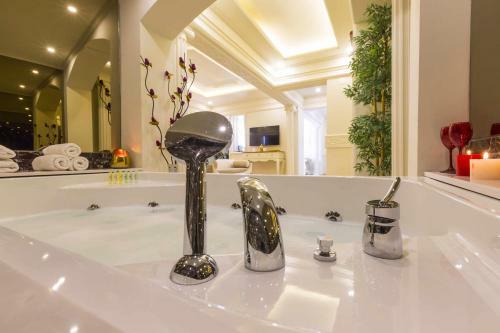 Andalouse Elegant Suite Hotel