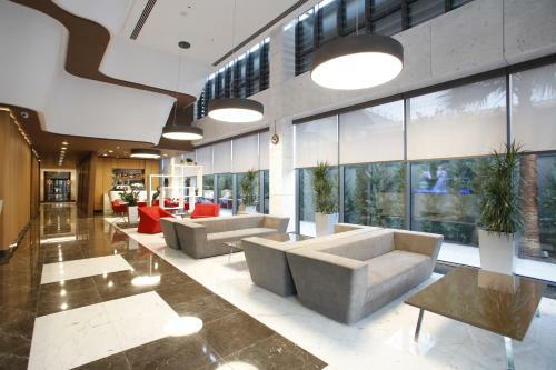 Mia City Hotel
