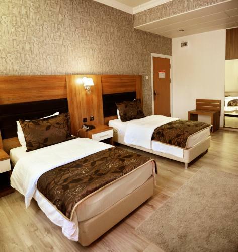 Tanik Hotel