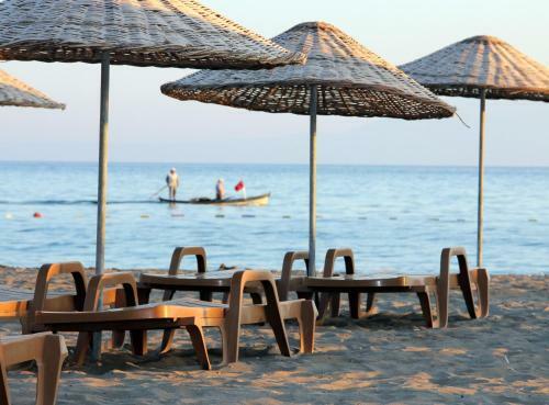 Bed & Breakfast Gumuldur Mavi Deniz Hotel