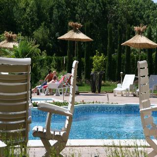 Residencia Joya Park Complex