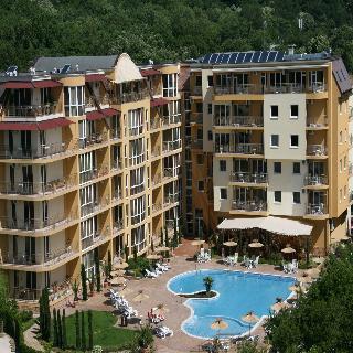 Residencia Joya Park Complex