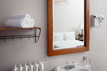 Victorian Hotel