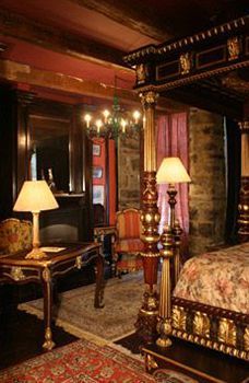 Hotel Pierre Du Calvet