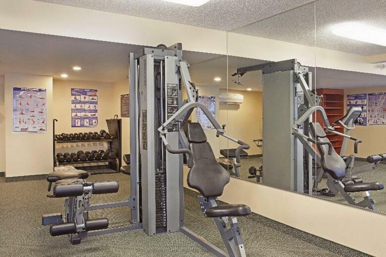Hotel Candlewood Suites Montreal