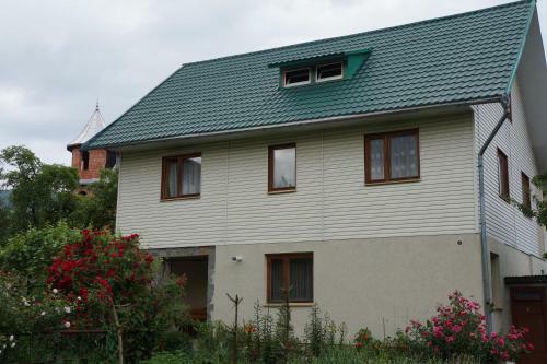 Hostal At Starunchakiv Family