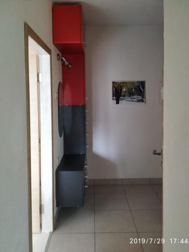 Apartment On Fontanska Road 51