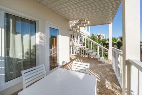 Goodzone Club Hotel