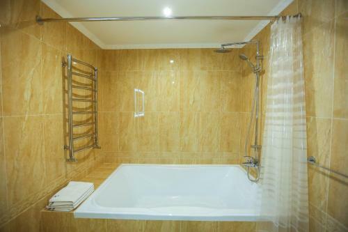 Home Hotel