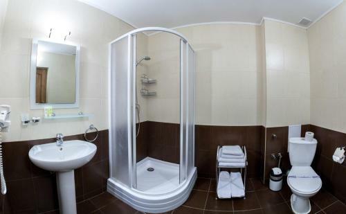 Home Hotel