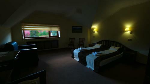 Home Hotel