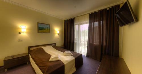 Home Hotel