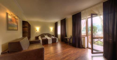 Home Hotel