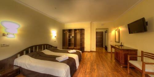 Home Hotel