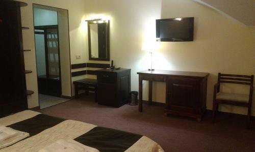 Home Hotel