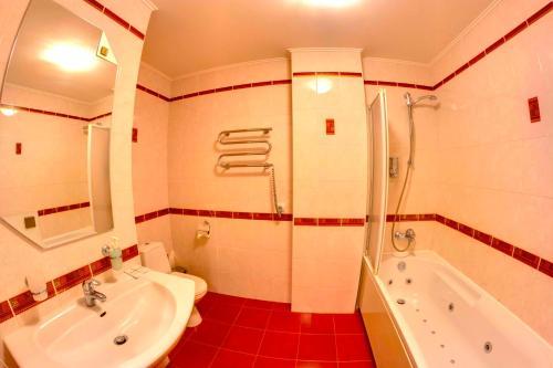 Tiso Aparthotel