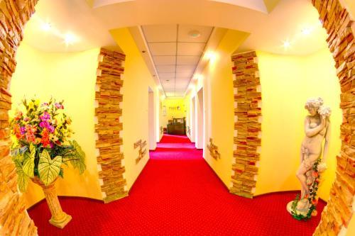 Tiso Aparthotel