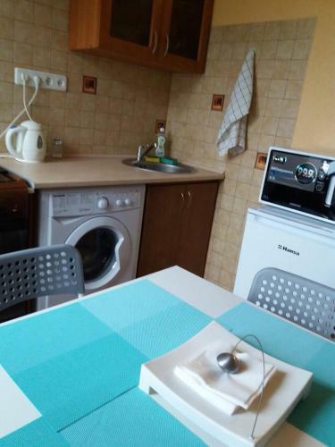 Apartment On Chernomorskaya 2a