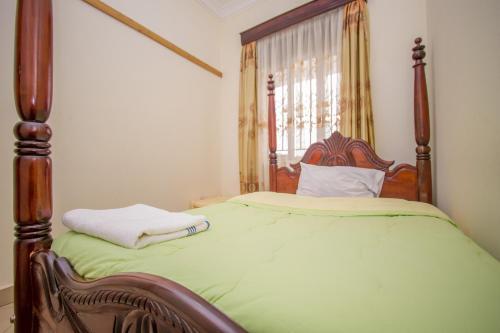 Albertine Tourist Hotel