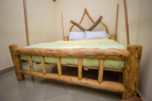 Albertine Tourist Hotel