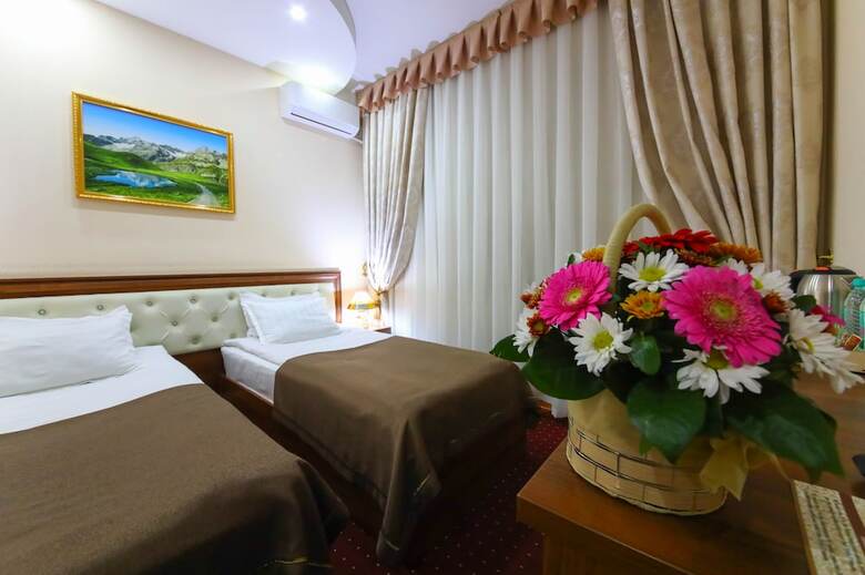 Hotel Grand Art