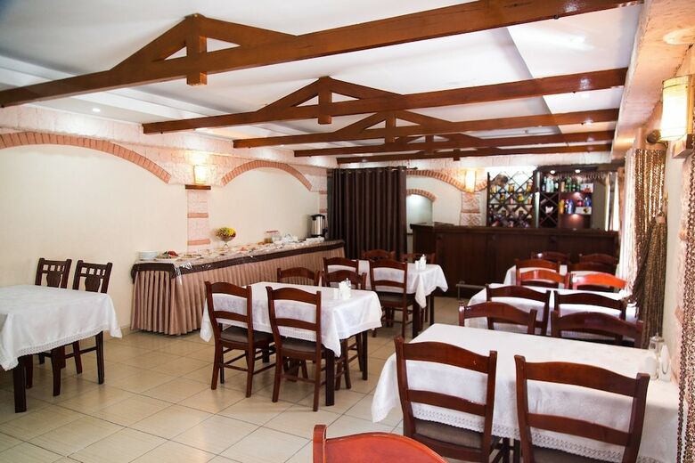 Hotel Grand Art