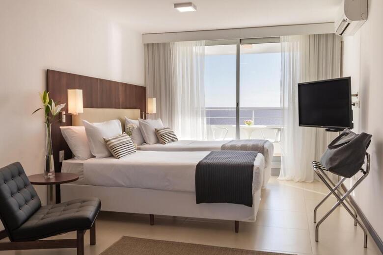 Hotel Dazzler Colonia