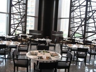L'hotel Nina Et Convention Centre