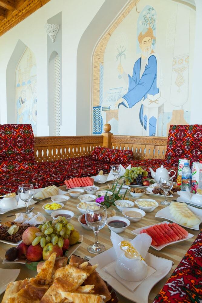 Avicenna Hotel