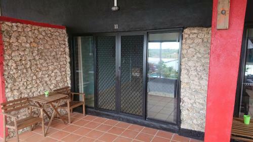 Albergue Retreat Seaside Resort