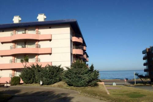 Apartment At Mansa Beach