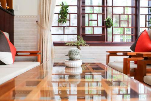 Hostal Viet Nhat Homestay
