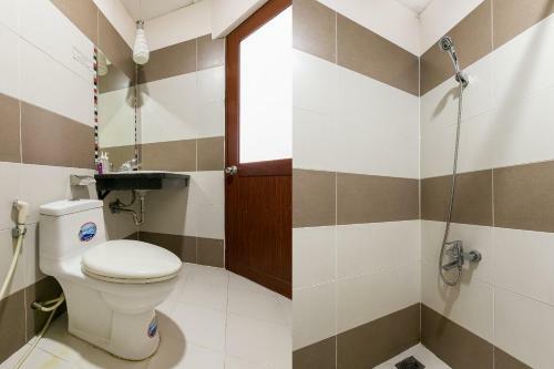 Quang Vinh Hotel