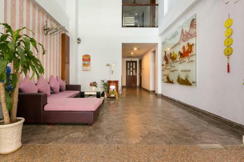 Quang Vinh Hotel