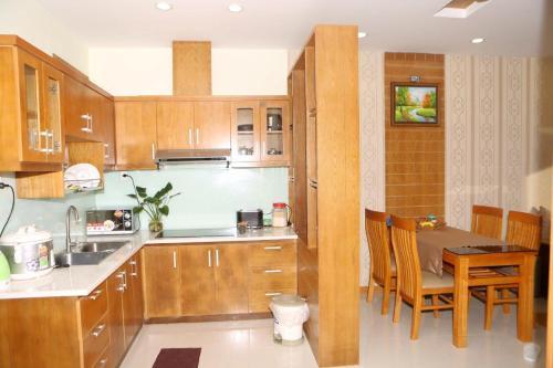 Thuy Tien Seaview Apartment -1602