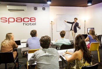 Space Hotel - Hostel/backpacker