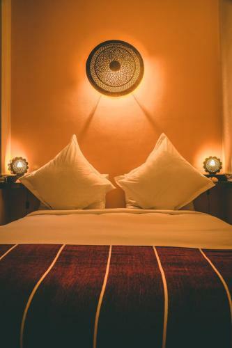 Riad Enchant�