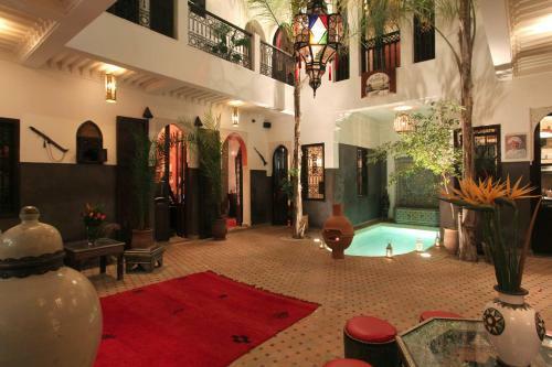 Riad La Porte Rouge