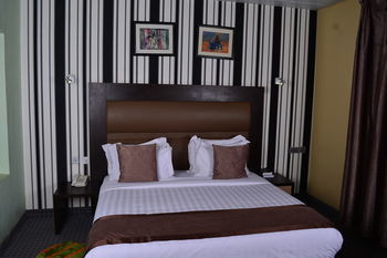 Swiss Spirit Hotel & Suites Mardezok