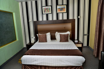 Swiss Spirit Hotel & Suites Mardezok